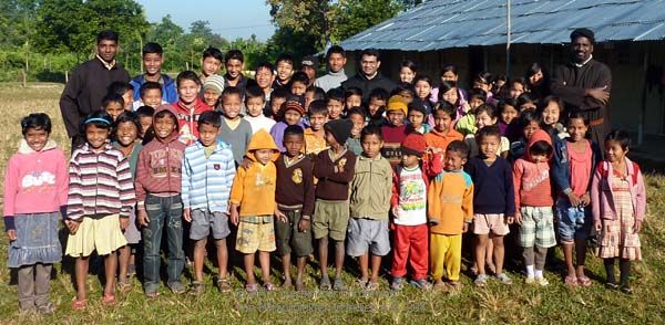 Kinder des Kinderheimes Kinder des Kinderheimes